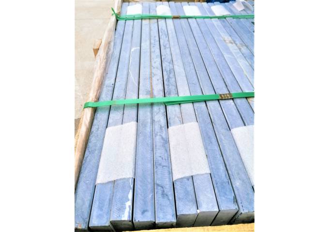 BORDURE 100x30x5cm en pierre bleue Bluestone Vietnam pièce
