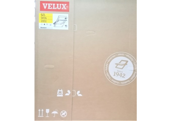 Fenêtre de toit Velux en bois 114x118cm GZL SK06 1051 pièce