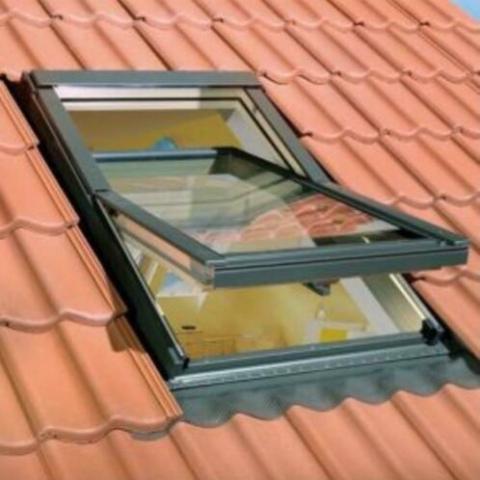 Velux en bois rotation GGL UK04 134x98cm 3070 pièce