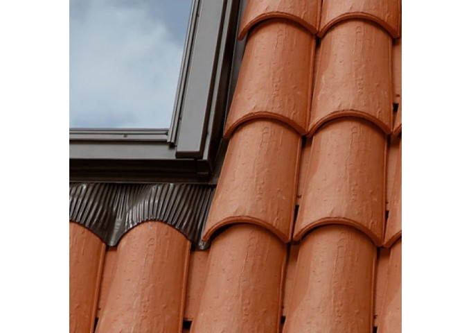 Raccord 134x98cm tuile VELUX EDW UK04 gris pièce