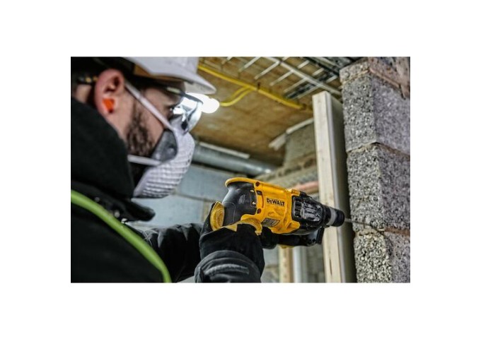 Foreuse perforatrice Dewalt D25133K SDS+ 800W 2 6J + coffre